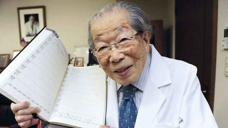 A Japanese doctor who studied longevity — and lived to 105 — said if you must retire, do it well after age 65